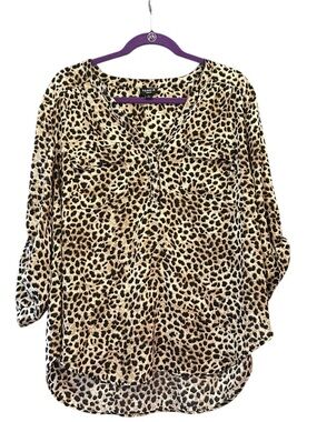 torrid Leopard Print V-Neck Blouse in Tan and Black